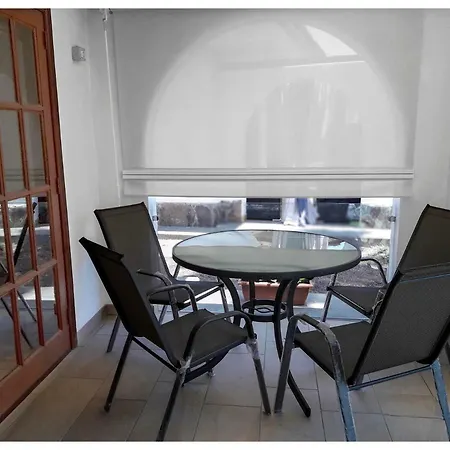 Lyra Is A New Experience, Beauty And Silence Apartamento *